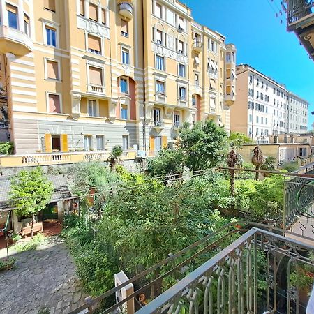 L'Alcova B&B, A Due Passi Dal Centro ジェノヴァ エクステリア 写真
